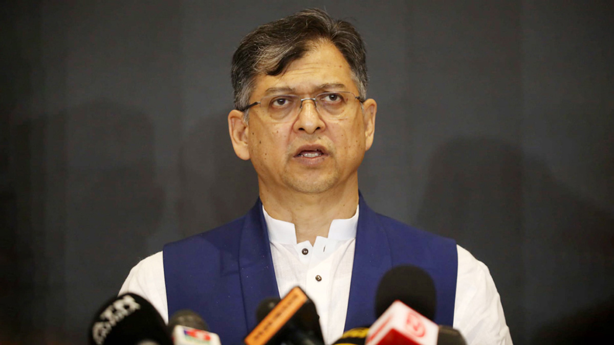 জাতির কাছে এমন কোন নিদর্শন রেখে যেতে চাই না, যা দু’দিন পরে টিকবে না: সালাহউদ্দিন আহমদ